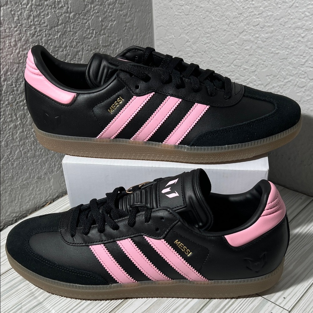 Adidas Samba Messi indoor soccer shoes black pink stripes men’s size 11.5 JP7845